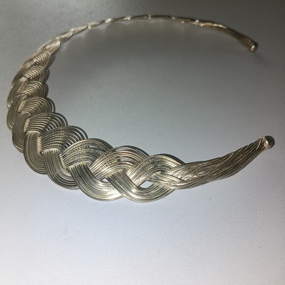 Iris Apfel & Bajalia Silver Toned Braided Multi-Wire Metal  Statement Necklace - Picture 3 of 5